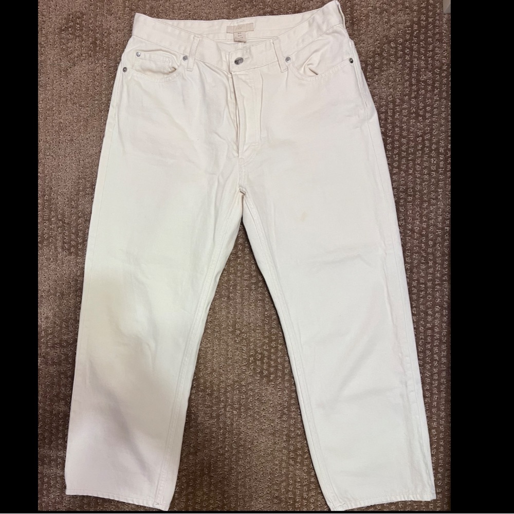 H&M: High-Waist, White Jeans, Size 8, Button Fly